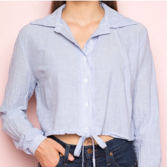 Brandy Melville Tops - Brandy Melville Button Down Cropped Tie Front(Q32)